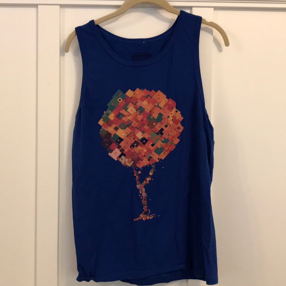 Design by humans tank top